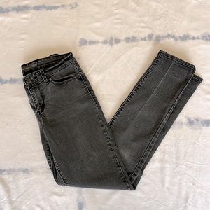 Levi’s brand. Black washed mid rise slim Sz 4/27